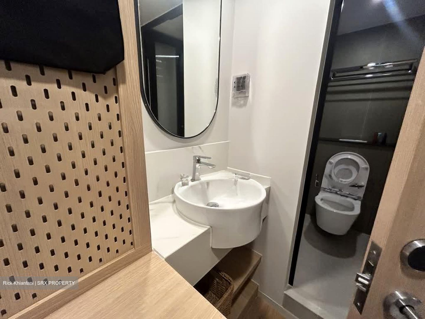 Orchard Road (D9), Condominium #574430751